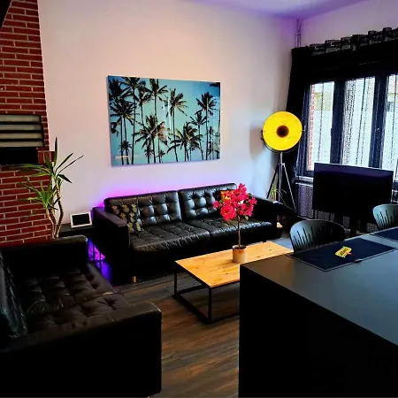 Petite Dans Jolie Colocation Kwatera prywatna Liège